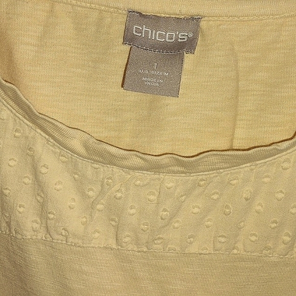 Chicos Womens Shirt Medium pale yellow Short Sleeve Stretch Top - Picture 2 of 6